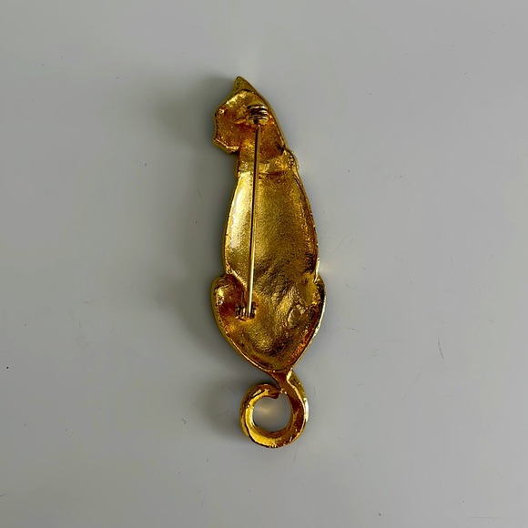 Black and gold tone cat pin - Picture 4 of 4